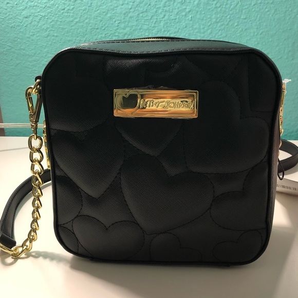 Betsey Johnson Handbags - 🚫SOLD🚫New Betsey Johnson Square Black Crossbody